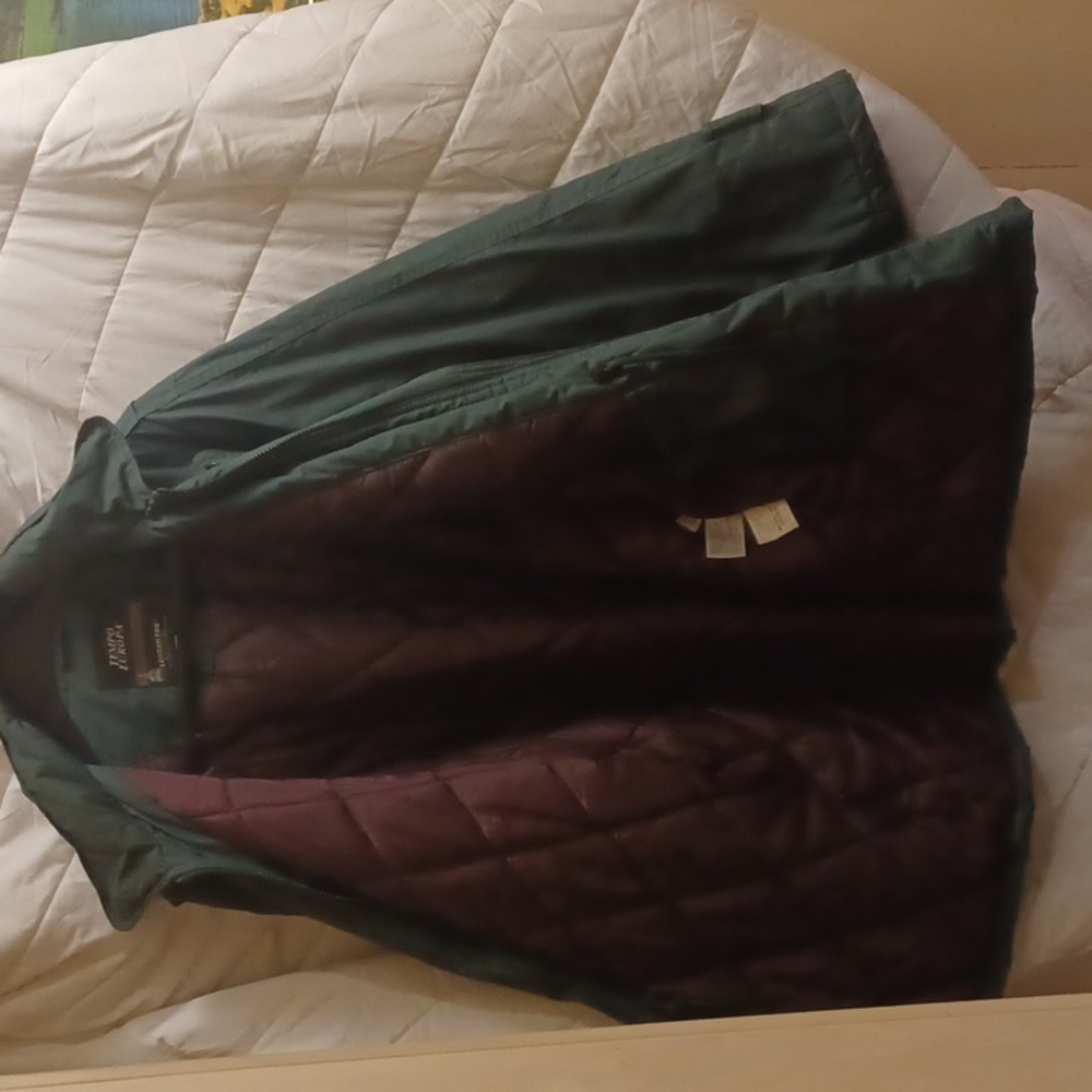 Green Winter Jacket - Picture 3 of 3